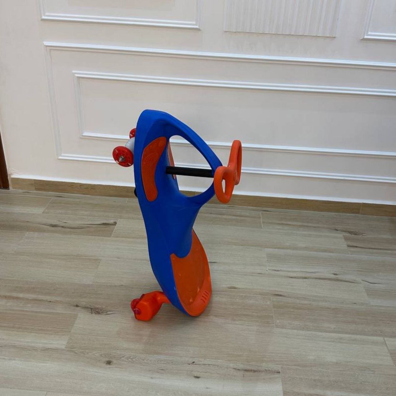 Voiture magique - الصورة 4